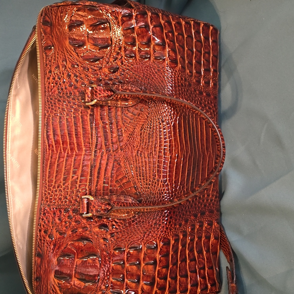 Brahmin Pecan Weekender - Picture 2 of 5